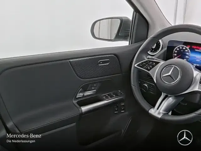 Mercedes-Benz B 250