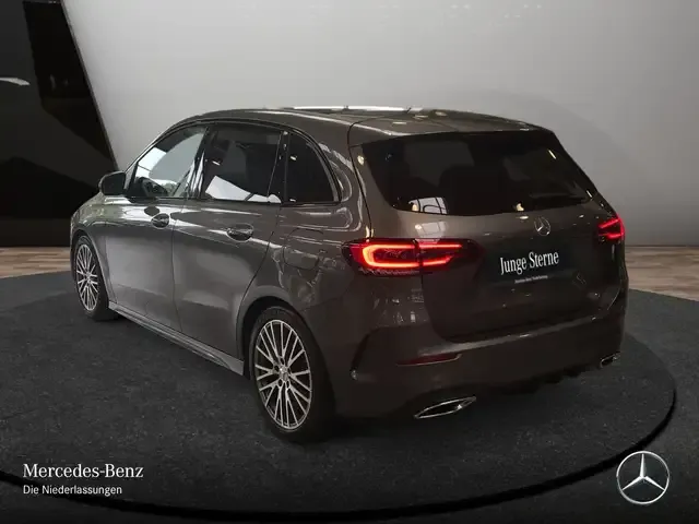 Mercedes-Benz B 250