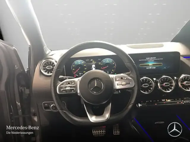 Mercedes-Benz B 250