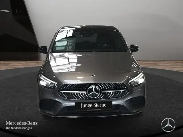Mercedes-Benz B 250