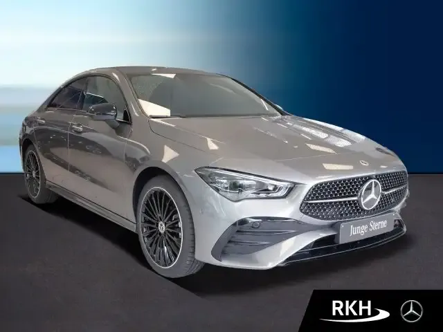 Mercedes-Benz CLA 250