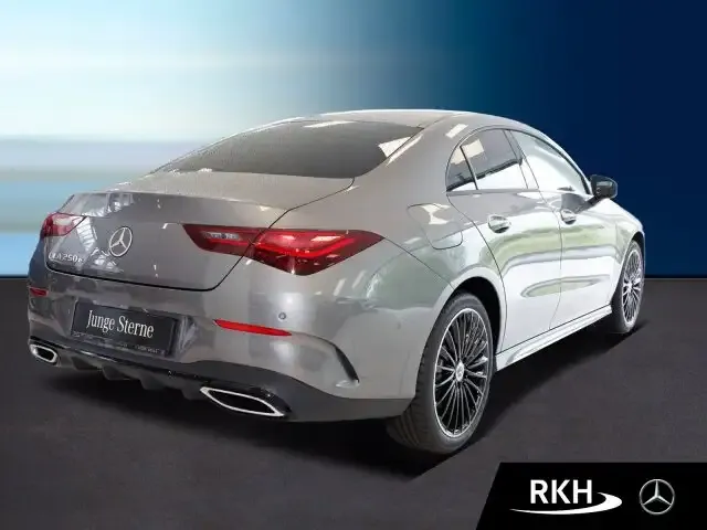 Mercedes-Benz CLA 250