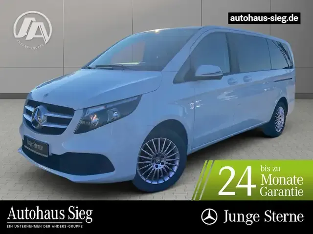 Mercedes-Benz V 220