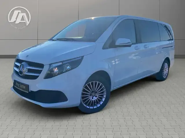 Mercedes-Benz V 220