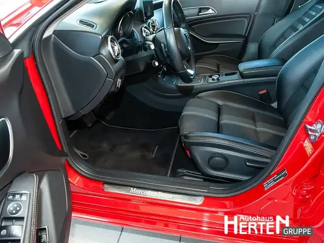 Mercedes-Benz CLA 180
