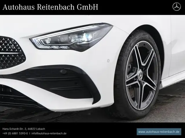 Mercedes-Benz CLA 200