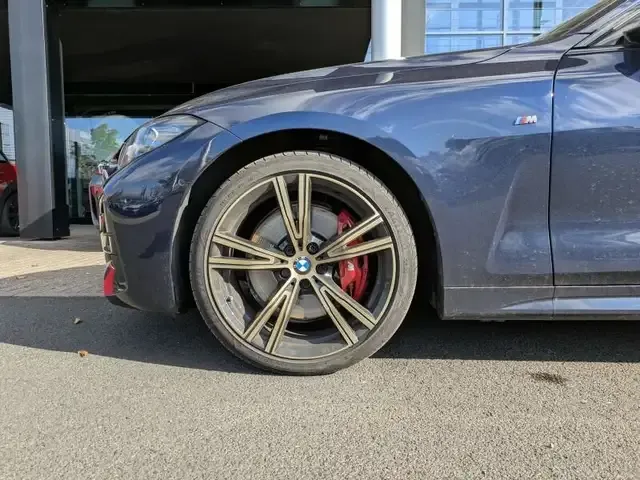 BMW 440