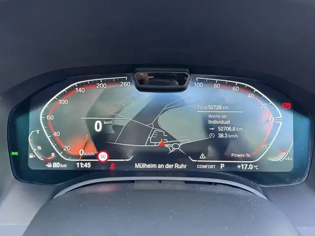 BMW 840