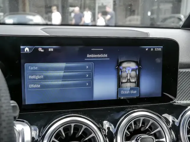 Mercedes-Benz GLB 200
