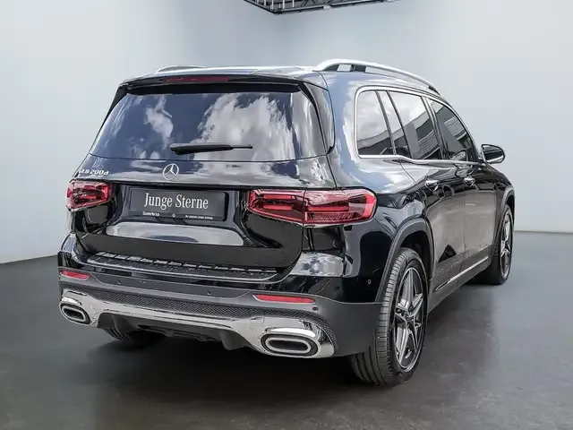 Mercedes-Benz GLB 200