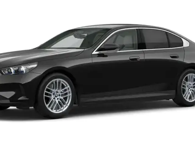 BMW i5