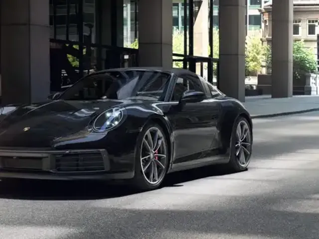 Porsche 992