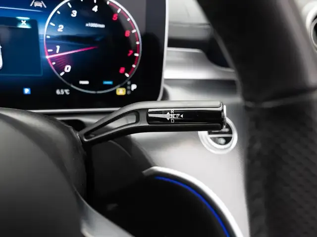 Mercedes-Benz CLE 200