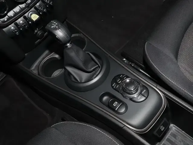 MINI Cooper SE Countryman