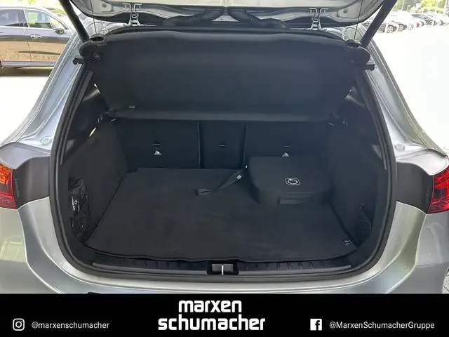 Mercedes-Benz EQA 350