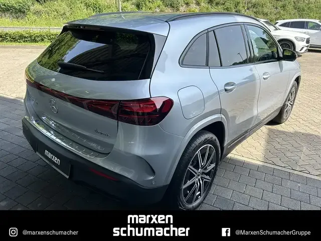 Mercedes-Benz EQA 350