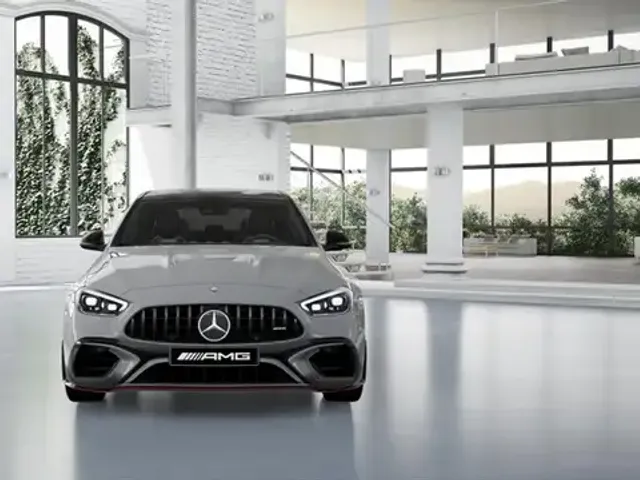 Mercedes-Benz C 63 AMG