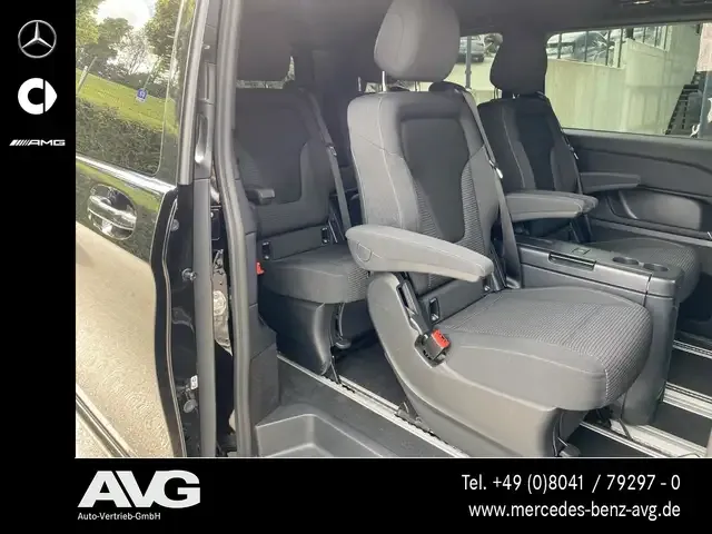 Mercedes-Benz V 250
