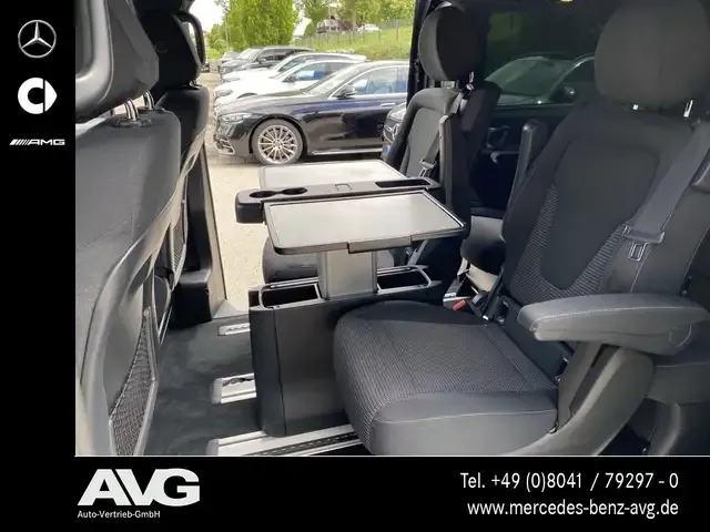 Mercedes-Benz V 250