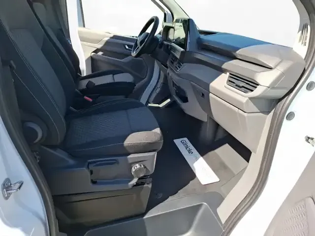 Volkswagen T7 Caravelle
