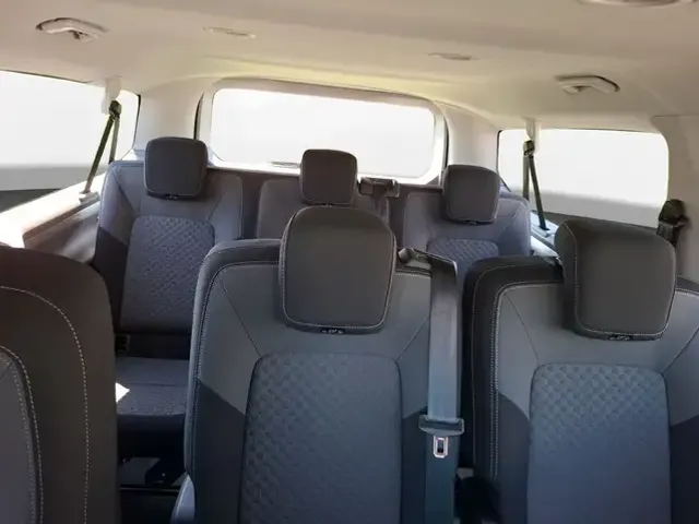 Volkswagen T7 Caravelle