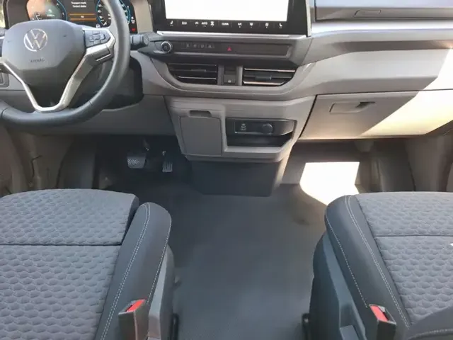 Volkswagen T7 Caravelle