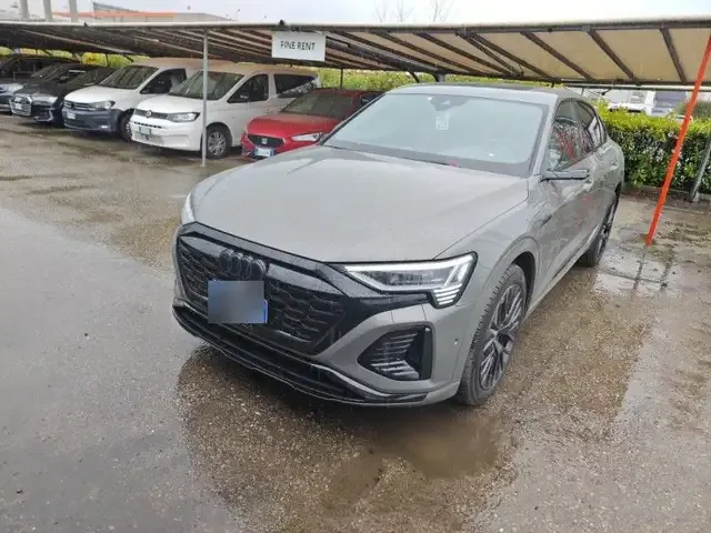 Audi Q8 e-tron