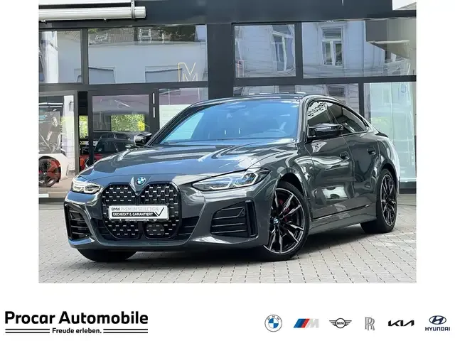 BMW 440