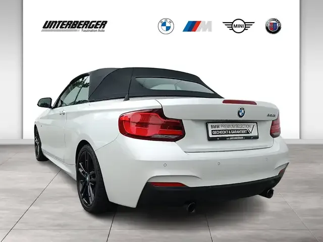 BMW 240