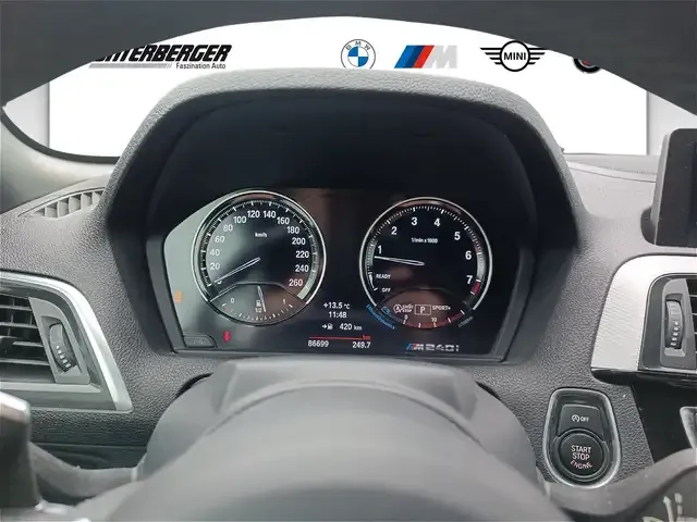 BMW 240