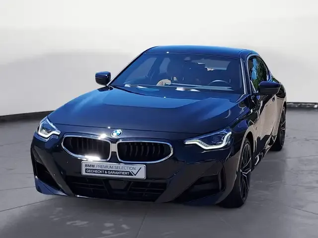BMW 220