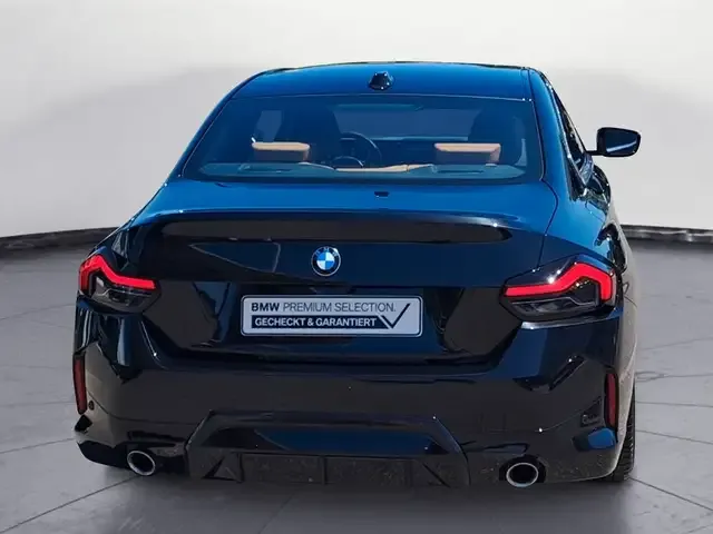 BMW 220