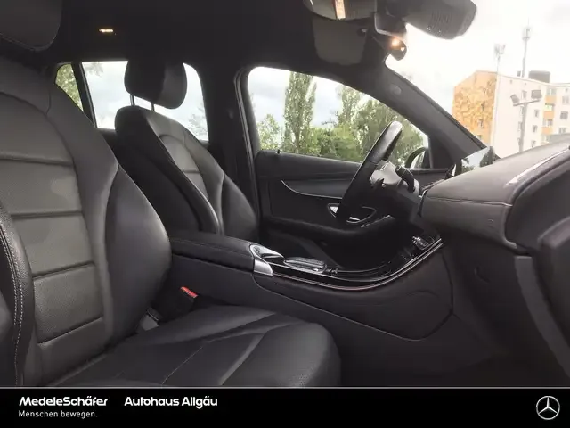 Mercedes-Benz EQC 400