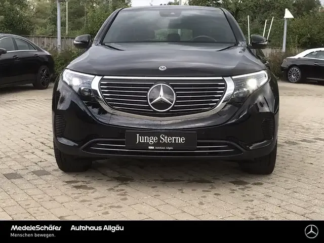 Mercedes-Benz EQC 400