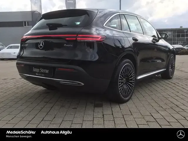 Mercedes-Benz EQC 400