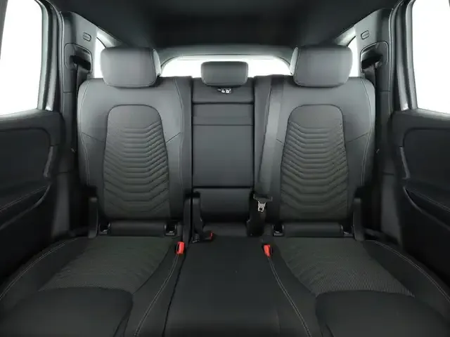 Mercedes-Benz EQB 350