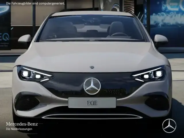 Mercedes-Benz EQE 300