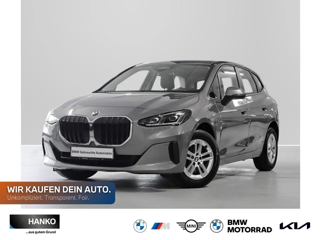 BMW 218