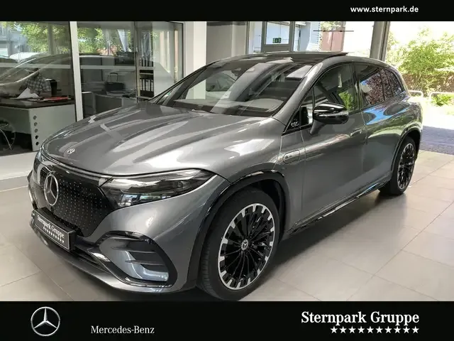 Mercedes-Benz EQS SUV