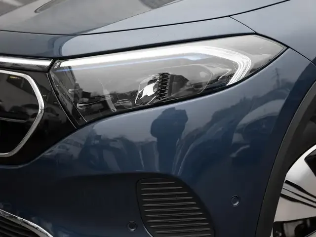 Mercedes-Benz EQA 250