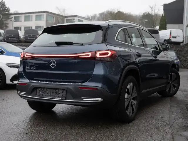 Mercedes-Benz EQA 250