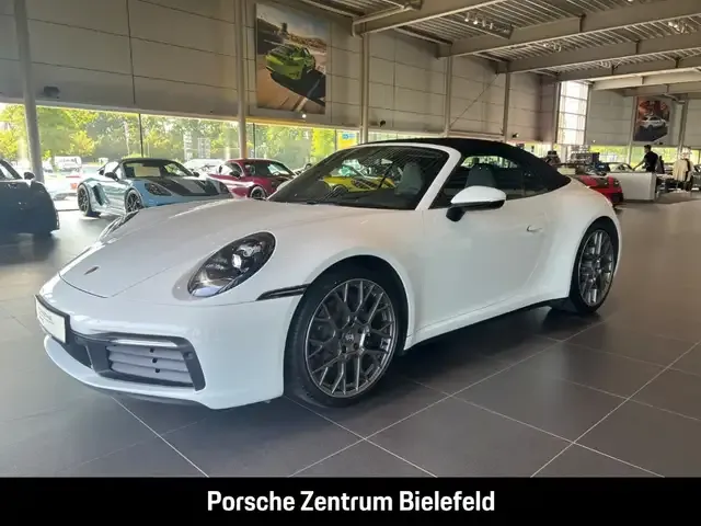 Porsche 992