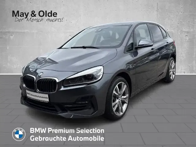 BMW 220