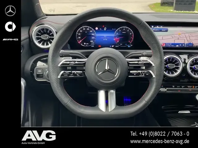Mercedes-Benz CLA 200
