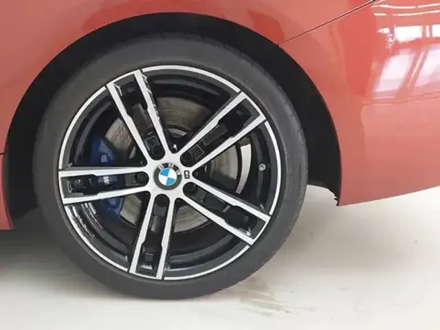 BMW 240