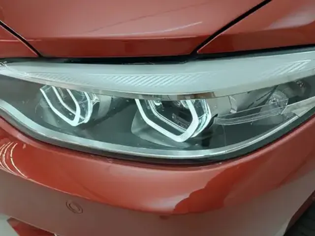 BMW 240
