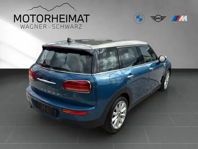 MINI Cooper Clubman
