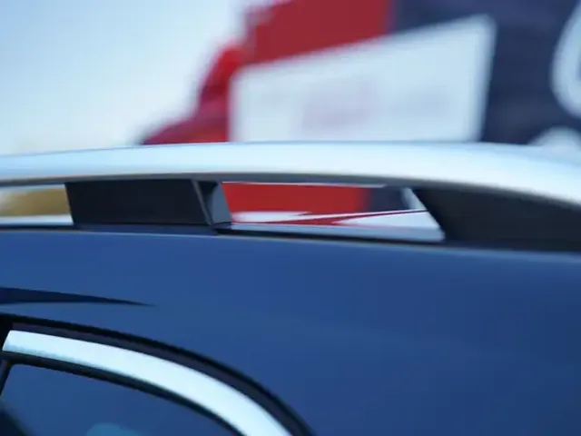 Mercedes-Benz EQB 300