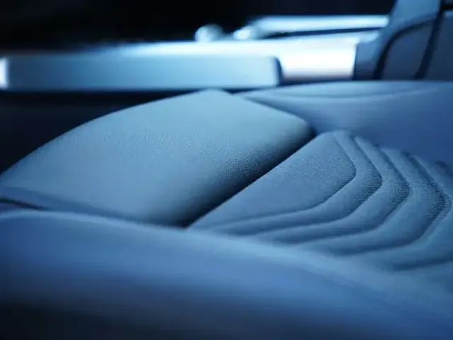 Mercedes-Benz EQB 300