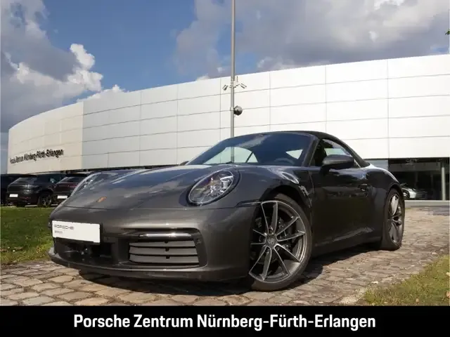 Porsche 992